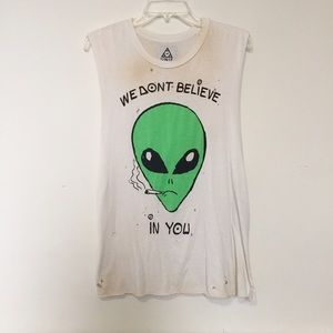 UNIF alien We Don't Believe muscle tank t shirt M