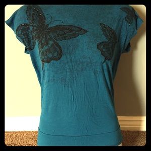 Butterfly top