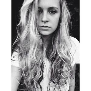 Meet your Posher, Suzannah