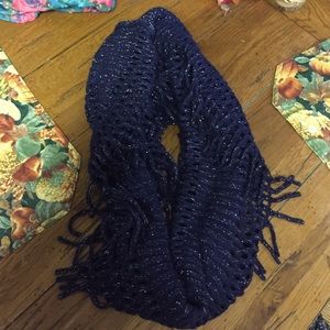 Infinity scarf