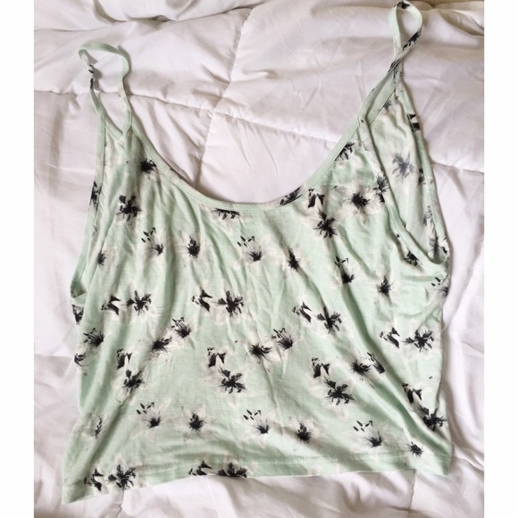 Flowy Crop Top