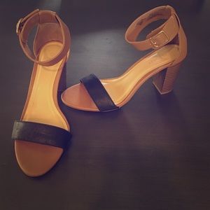 🔥Hot Deal🔥 Brown/black heels