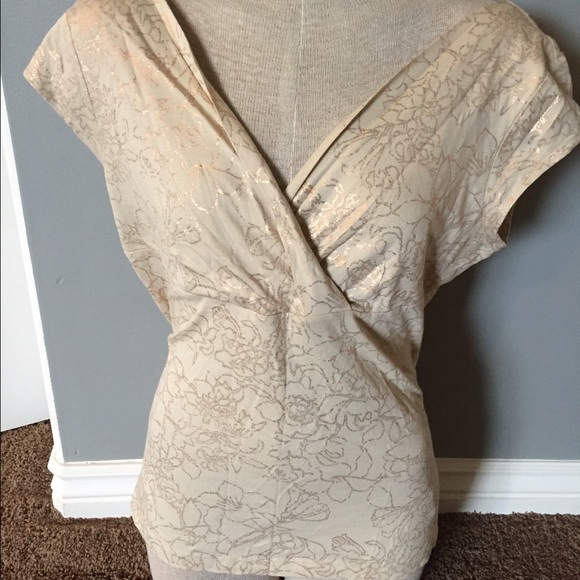 Nine West top