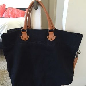 Gap black canvas tote with long removable strap