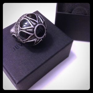 Jewelmint black and silver ring