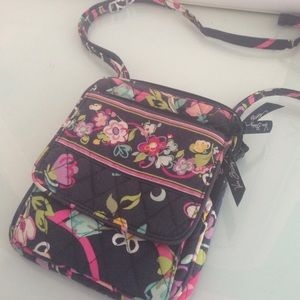 Vera Bradley "Ribbons" handbag! Great Condition!