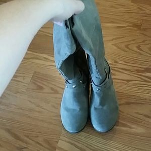 Trade Grey boots size 7