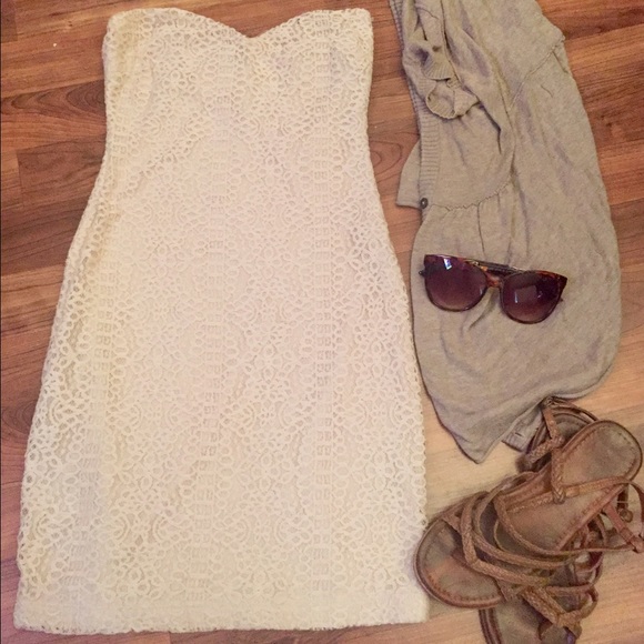 Lace Bodycon Dress