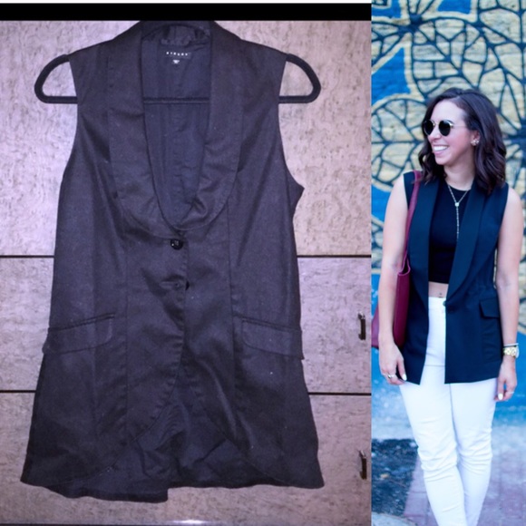 Sisley S 42 black two button vest