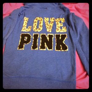 pink vs sweater !!