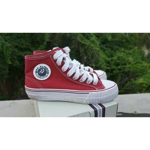 Super cute hightop Pf flyers
