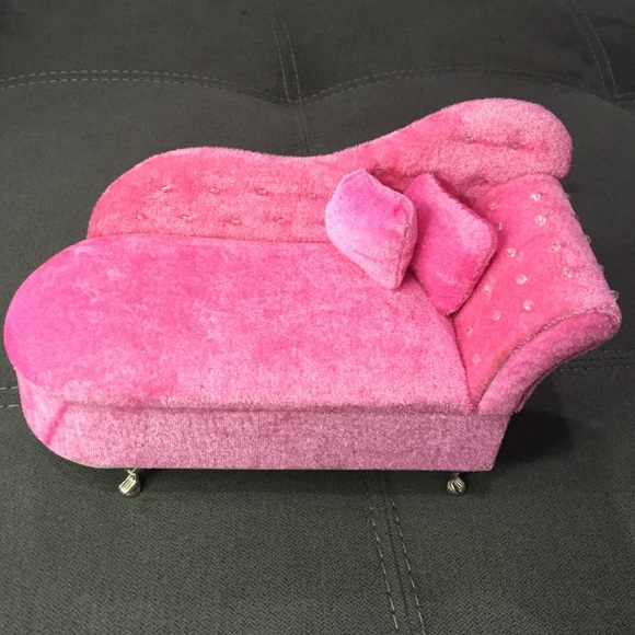 Pink couch themed jewelry box 💗