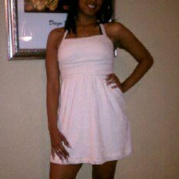 Cream dress - Picture 3 of 3