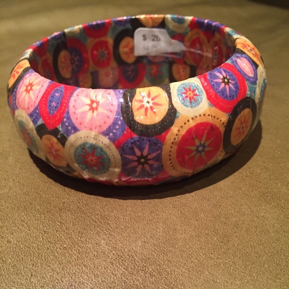 Bracelet