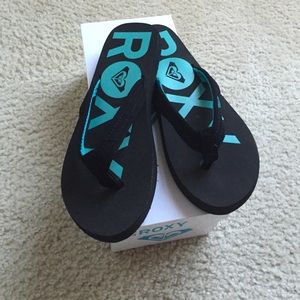 New Roxy Sandals