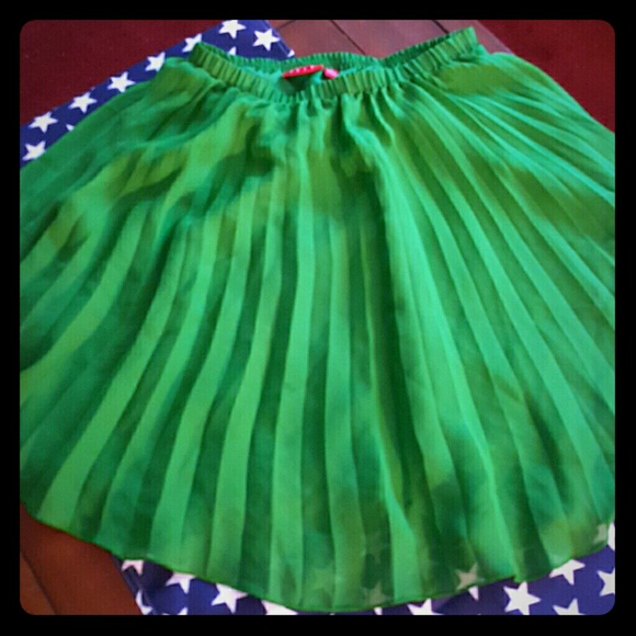 Emerald Green Elle Hula Inspired Skirt