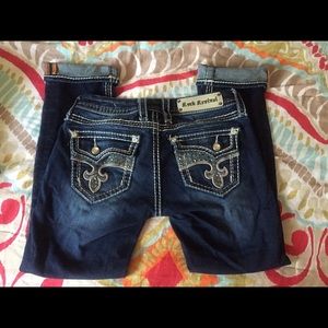 Rock Revival capris 💸 PRICE REDUCED