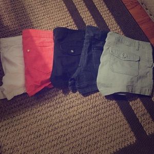 BUNDLE: 5 shorts. SIZE 11