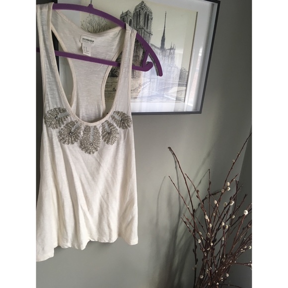 Beaded cream tank - Picture 1 of 3