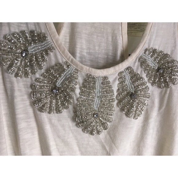 Beaded cream tank - Picture 2 of 3