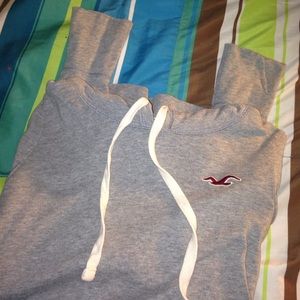 Hollister Pullover