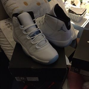 Jordans 11s