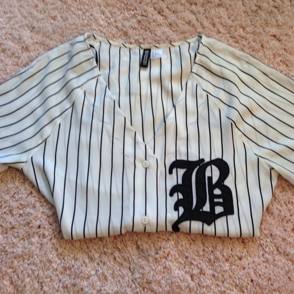 Black and White Baseball Tee