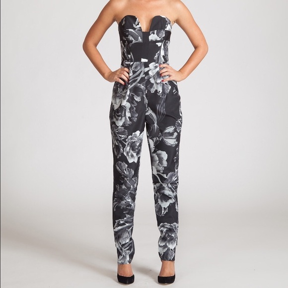 Keepsake run free pantsuit in a floral print - Picture 1 of 3