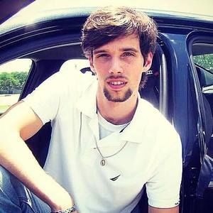 Meet your Posher, Christopher