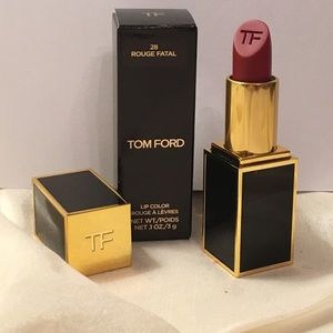 New Tom Ford lipstick Lips & Boys. Rouge Fatal 28