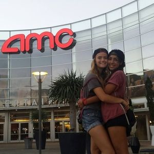 Meet your Posher, Harmonee