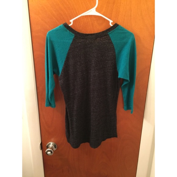 Baseball quarter sleeve shirt - Picture 2 of 2