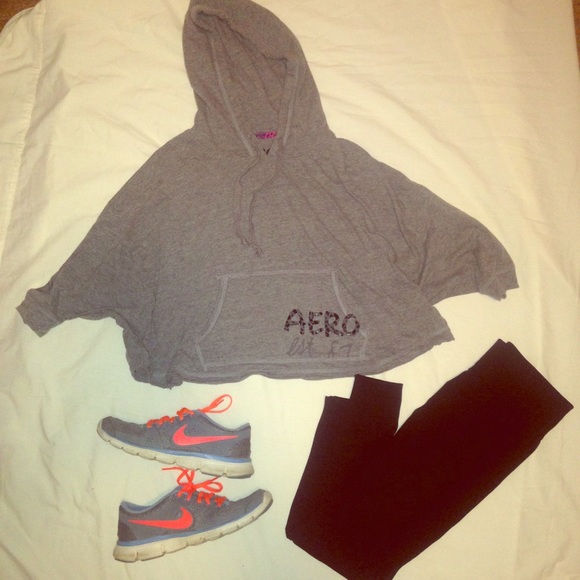 Aeropostale crop hoodie