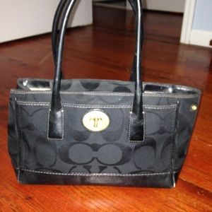 Pre loved Authentic Coach bag