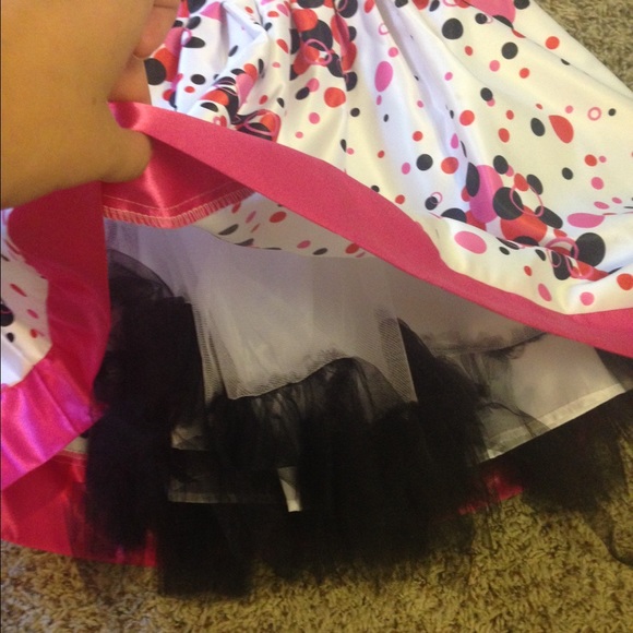 Dress - Picture 4 of 4