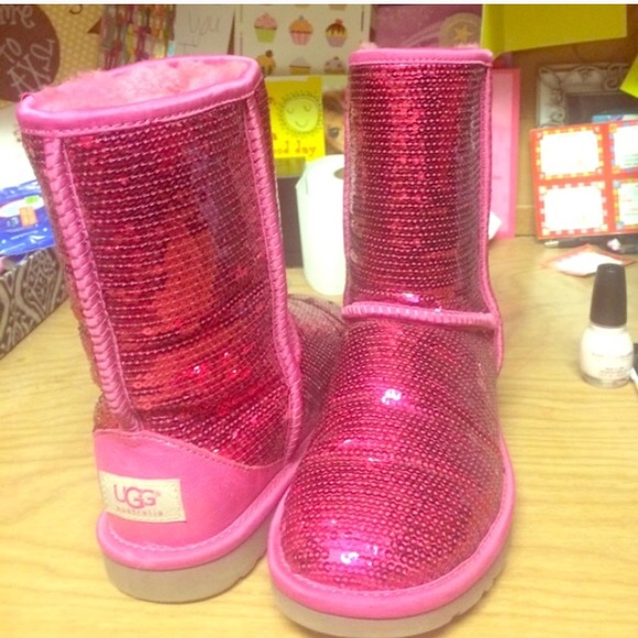 red uggs sparkle red uggs sparkle