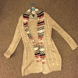 Warm cardigan, super cute for fall!