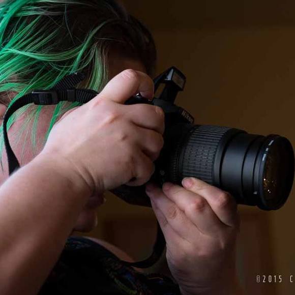 Meet your Posher, Felicia