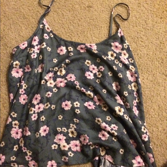 AEO floral tank