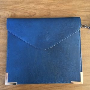 Flat blue wristlet