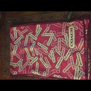 Rectangular neck tie