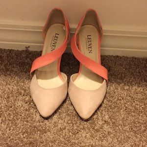 Nude/peach heels