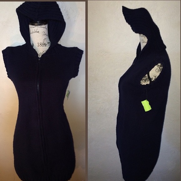 Wool Hoodie Sweater with. no sleeves - Picture 1 of 1