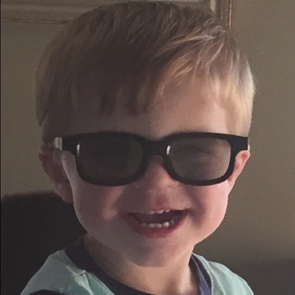 Meet your Posher, Rachel - Picture 1 of 1