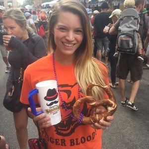 Meet your Posher, Alyssa