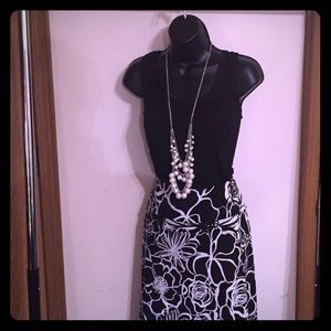 Black and White Knee Length Floral Skirt