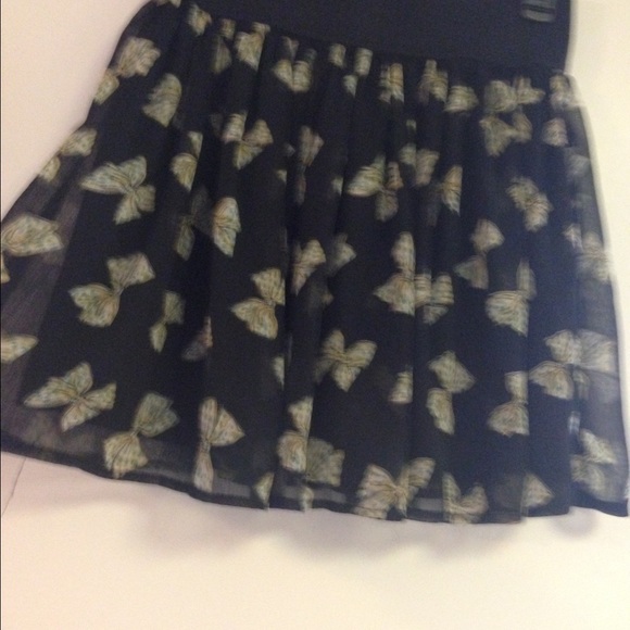 Skirt - Picture 2 of 2