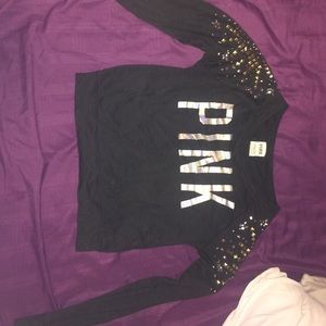 Black long sleeve crop from pink