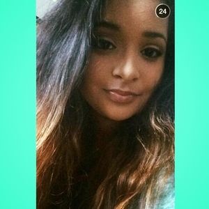 Meet your Posher, Lisa