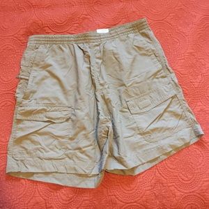 Women's Columbia hiking shorts